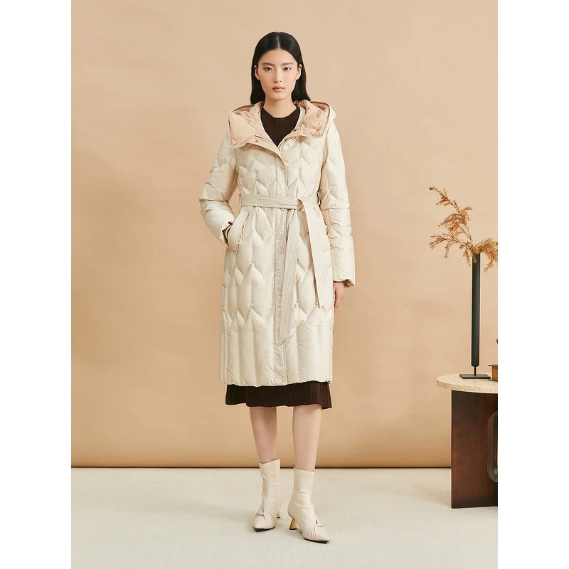 YINER音儿专选2024冬季新款羽绒服8C64508116