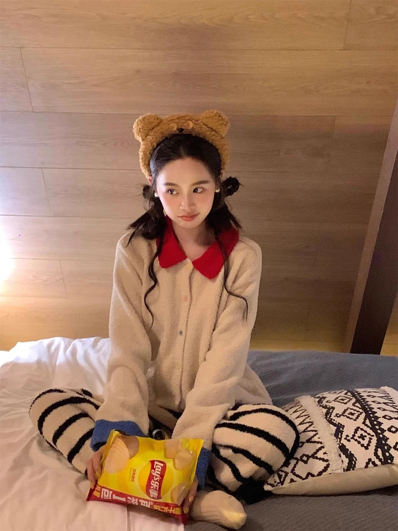 韩版少女撞色半边绒睡衣女冬季2025加厚保暖条纹长裤家居服两件套