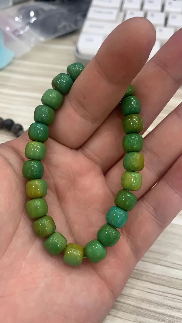 菱镁矿玉石7X8单圈手串