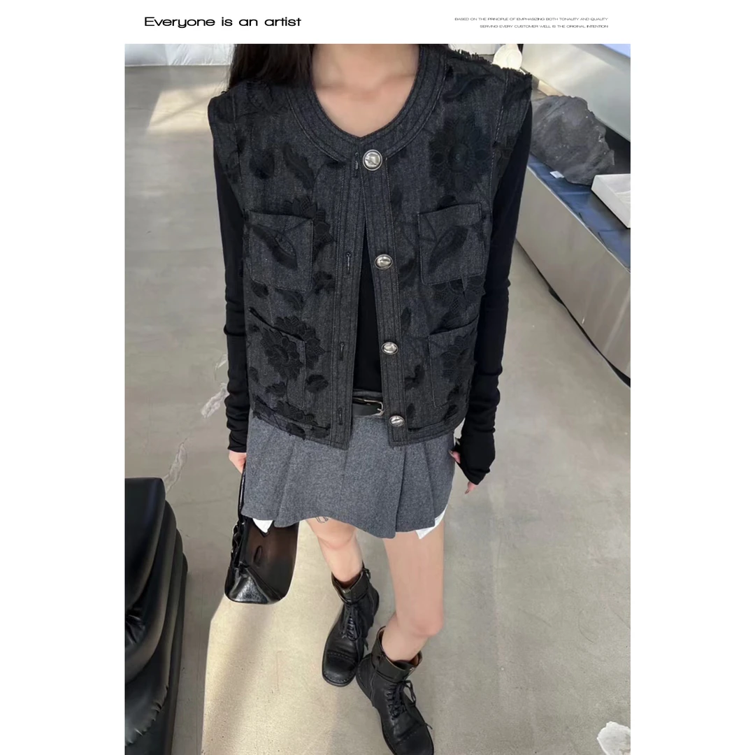 61185复古时尚百搭马甲无袖圆领太阳花