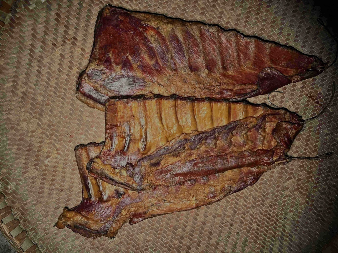 四川特产腊排骨自制柴火烟熏