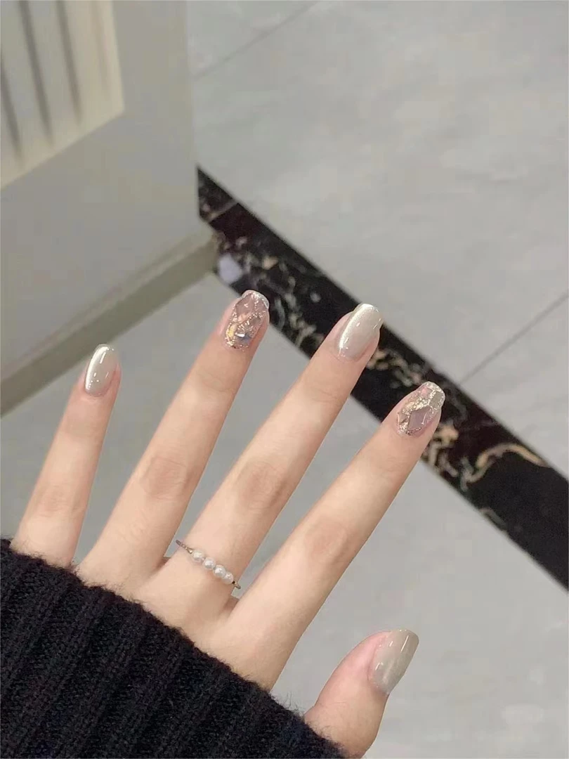 （青提）猫眼晶石显白光疗美甲贴片纯手工穿戴甲短款甲片成品