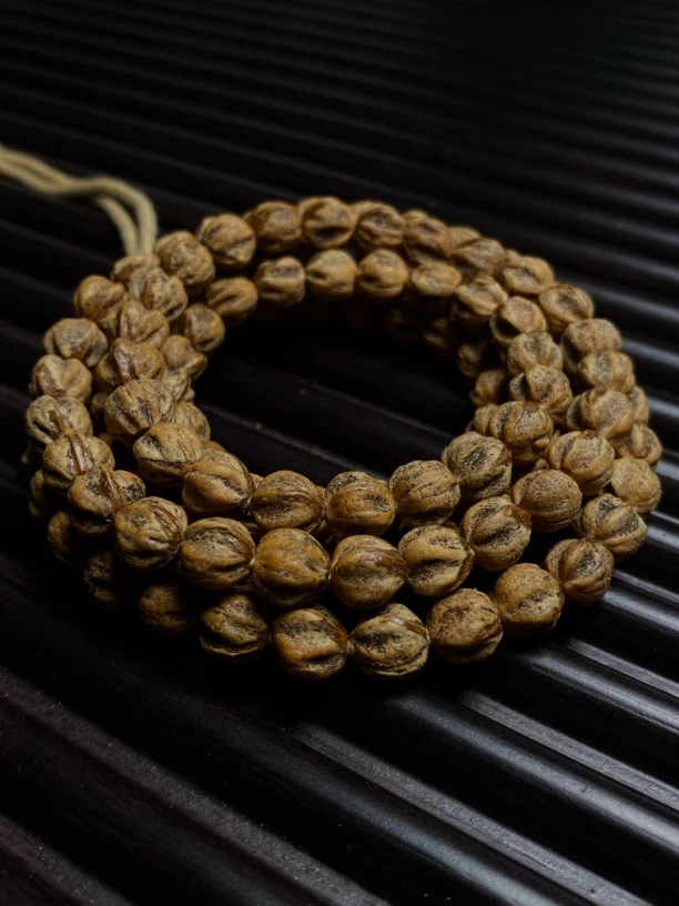 热振柏香籽「金麟」原桩红莲花高油密透红果冻皮百香手串108