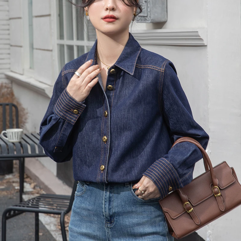 蓝色正肩软牛仔衬衫女秋冬港风复古设计感小个子长袖衬衣叠穿上衣