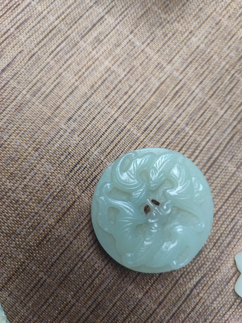 和田玉玉福在眼前玉佩