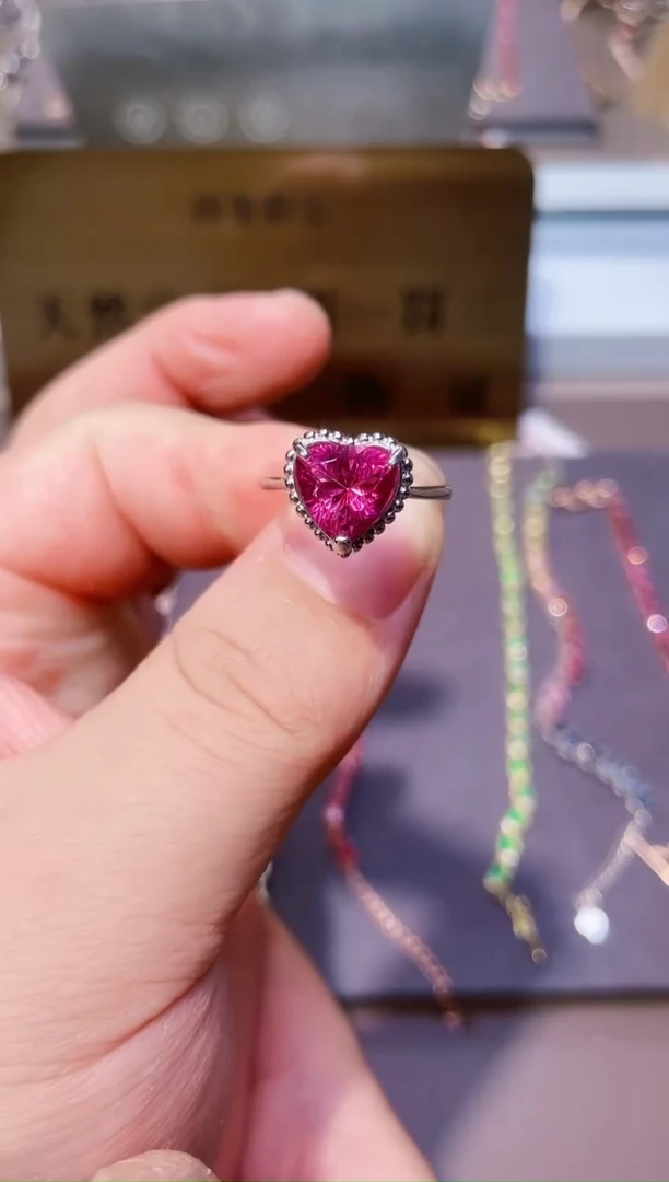 【闪购商品】托帕石戒指银S925镶嵌一枚