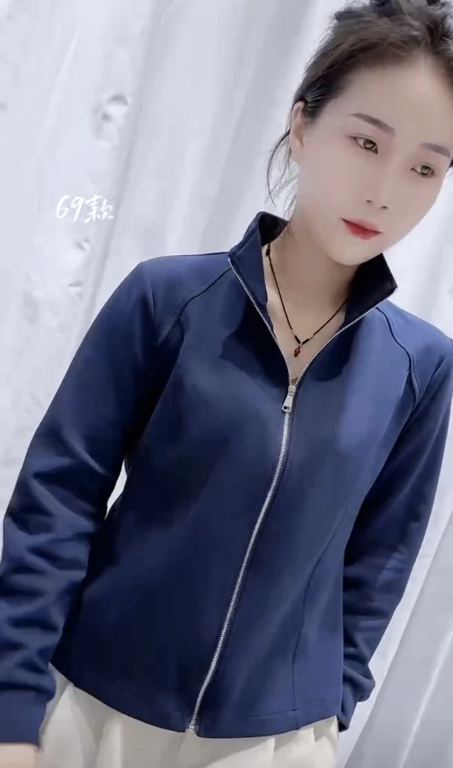 小众无帽V领卫衣外套女2023早秋新款休闲时尚百搭爆款开衫上衣ins