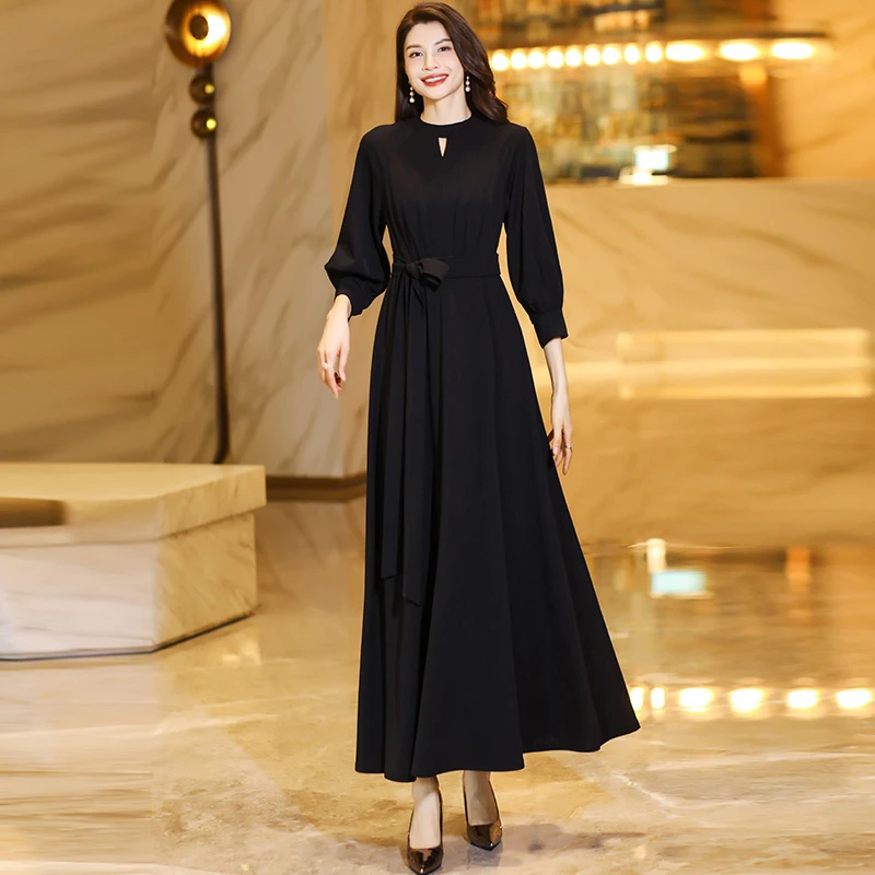 香衣丽华秋季新款黑色立领简约气质大摆连衣裙修身显瘦长裙