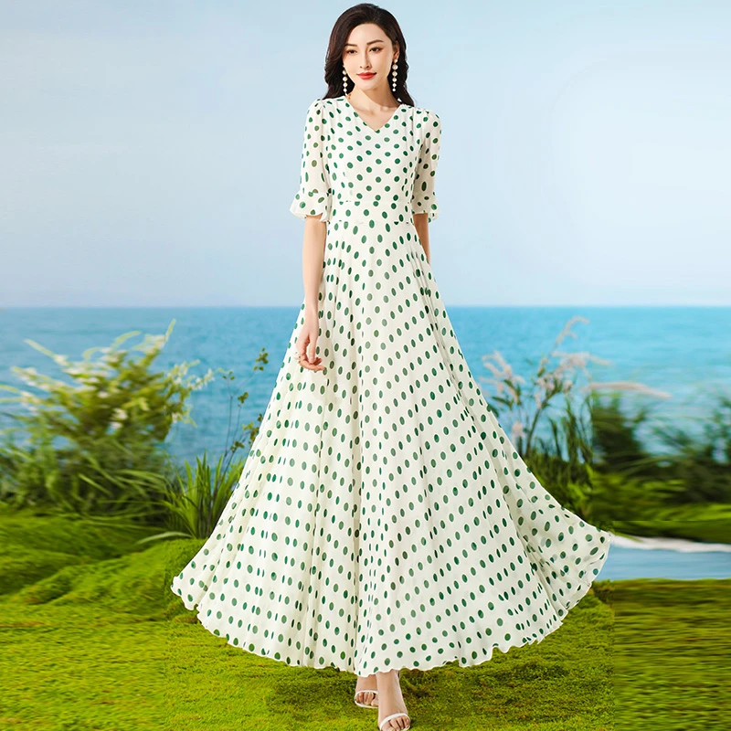 裙丽丝夏季新款五分袖波点大摆度假过膝连衣裙修身显瘦套头长裙