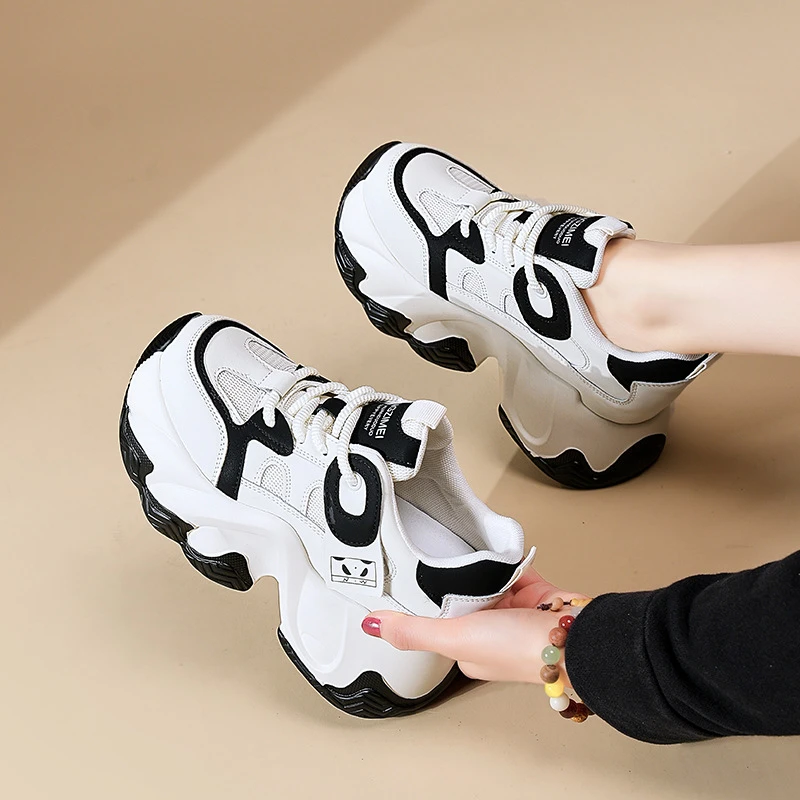 老爹鞋女2024春夏季新款松糕厚底休闲运动内增高小个子小白鞋