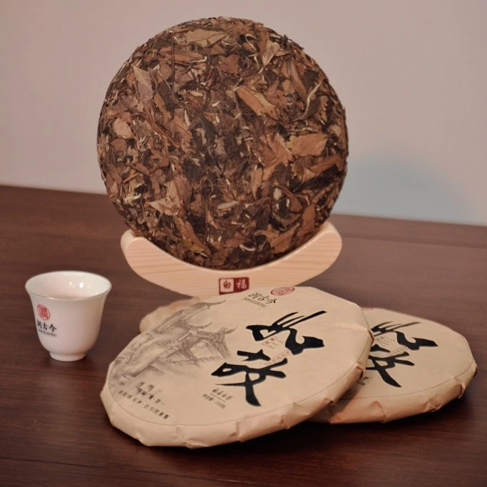 润古今白茶 福鼎白茶2016年基地紧压寿眉饼350g如故紧压茶春季