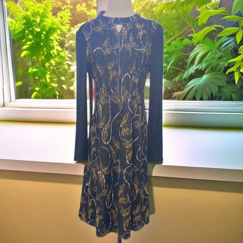 秋季新款领口镂空黑底两色蝴蝶金丝印花连衣裙q848