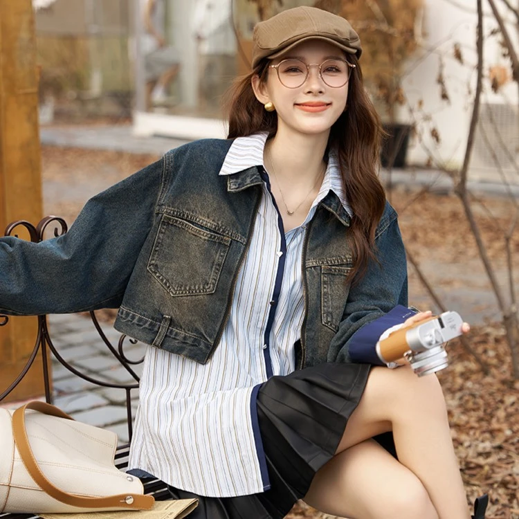 谜秀秋季牛仔短外套女2024早秋港风复古设计感上衣MXC43W0076经典
