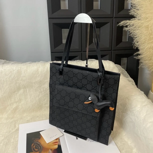 95新 GUCCI/古驰 黑色老花竖版单肩托特包
