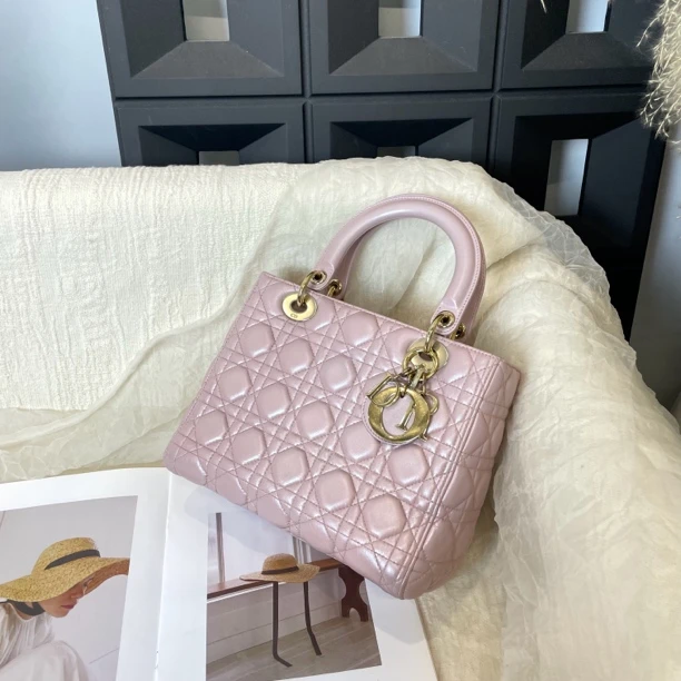95新 DIOR/迪奥 珠光粉五格戴妃手提包