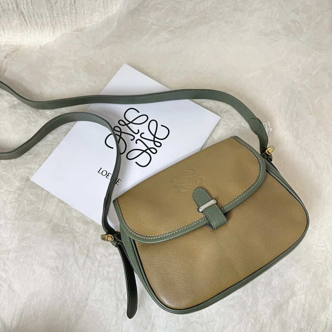 95新 LOEWE/罗意威 拼色翻盖马鞍斜挎包