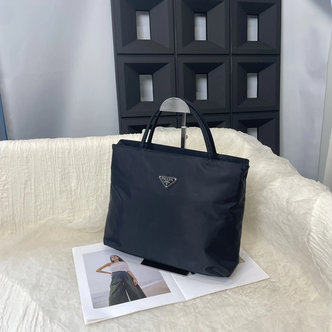 95新 Prada/普拉达 双手柄降落伞手提托特包