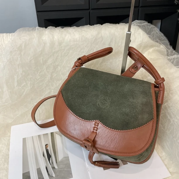 95新 LOEWE/罗意威 拼色狩猎斜挎包