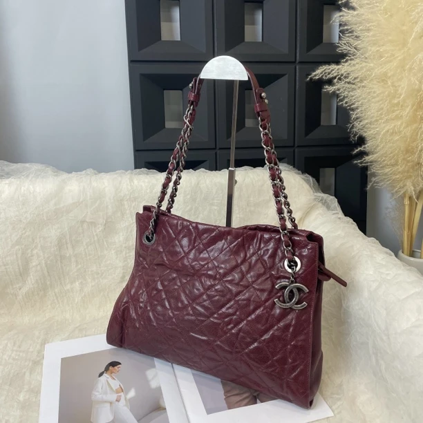 95新 Chanel/香奈儿 酒红菱格皮穿链单肩包