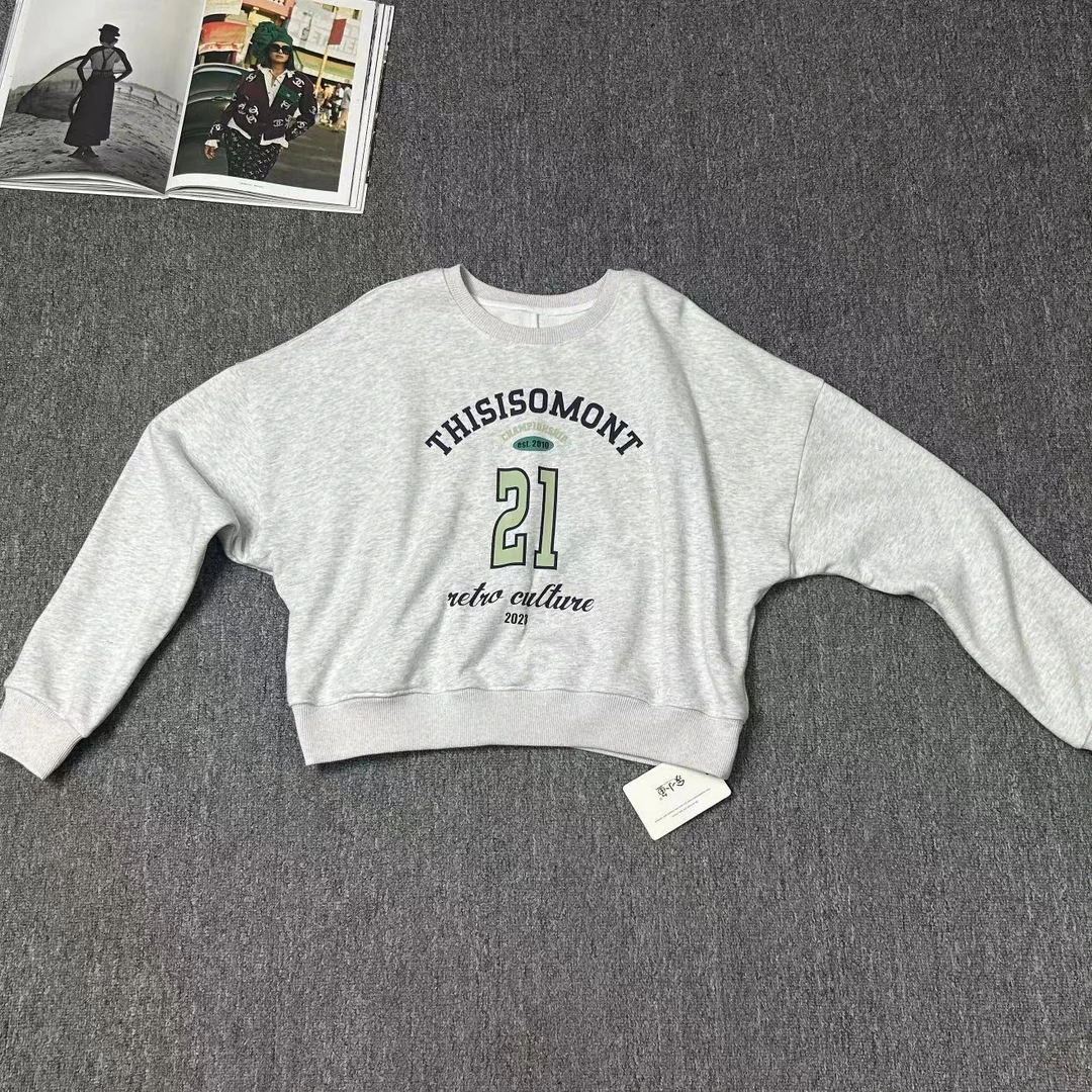 80193余小鱼 浅灰色数字印花圆领韩版休闲长袖卫衣女装