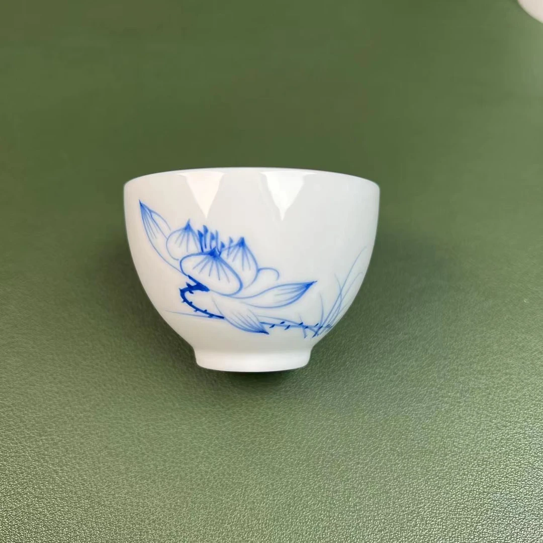 【阿辉好物】景德镇手绘杯容量40cc小号主人杯 客杯 荷花