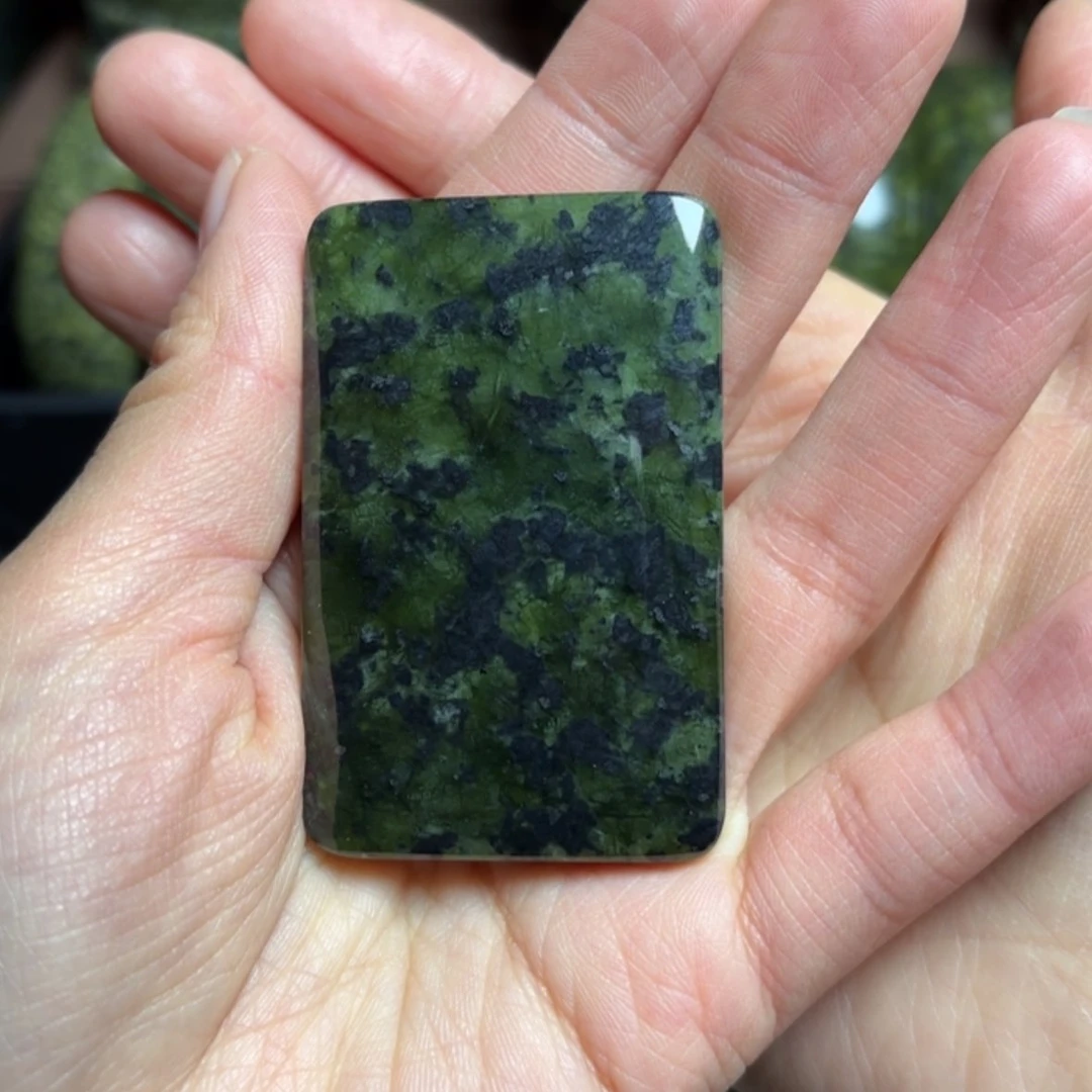 【闪购商品】蛇纹石玉牌子未镶嵌用****0