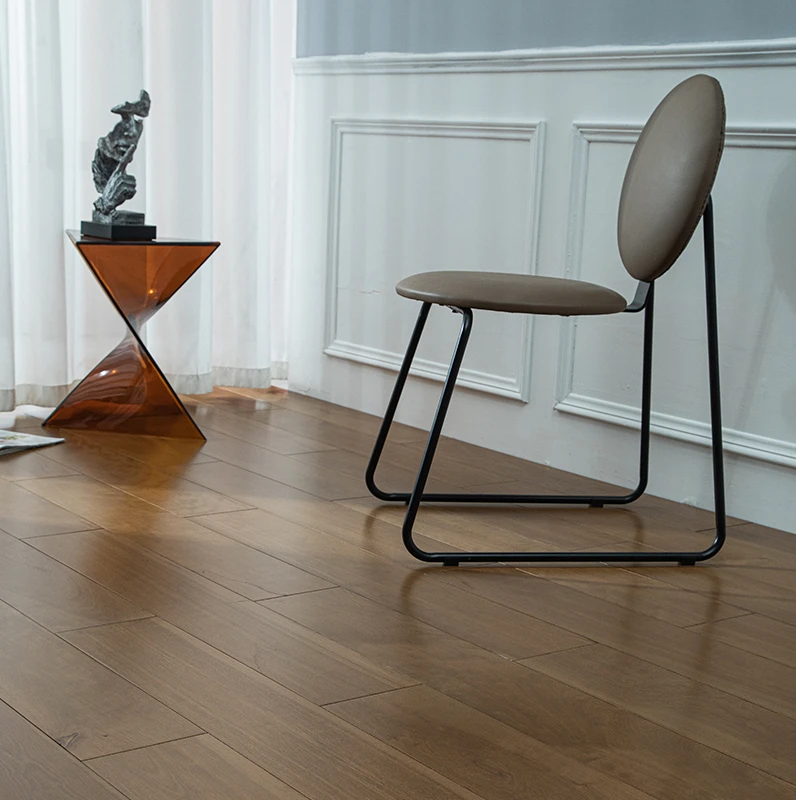 桦木纯实木地板家用现代简约轻奢桦木厂家直销