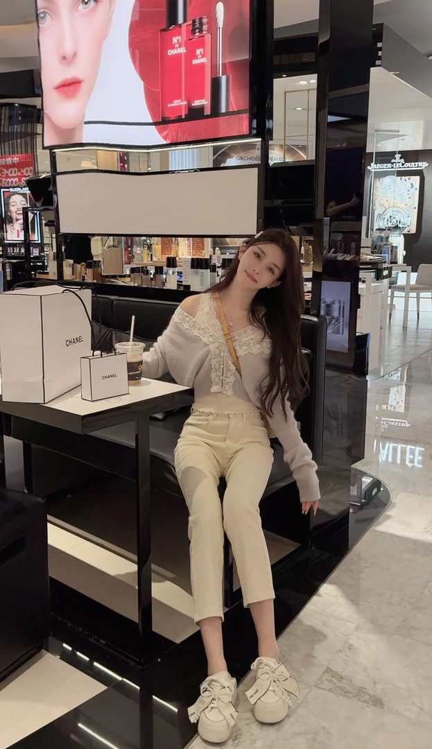 针织开衫甜美韩系蕾丝拼接花边V领毛衣外套