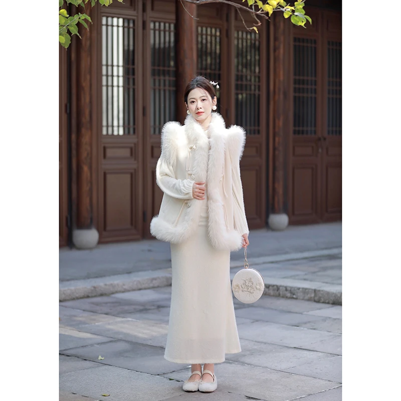 【晨曦直播间】秋冬国风轻奢宽松洋气小香风百搭高级感保暖马甲