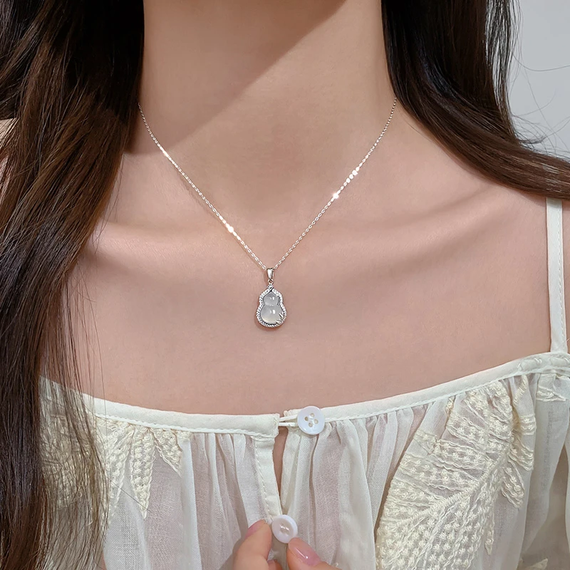 链子足银合成锆石 999纯银葫芦项链生日礼物礼盒女ins小众锁骨链