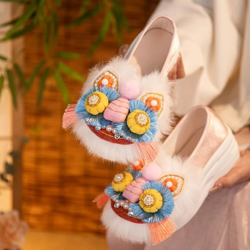 虎头鞋手工民族风老北京布鞋厚底增高一脚蹬绣花鞋2025年春季新款