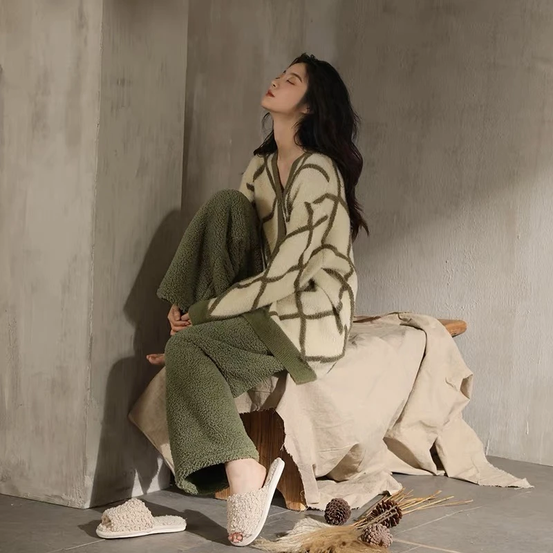 慵懒风绿网格家居服女加绒加厚秋冬季毛绒保暖睡衣珊瑚绒可外穿