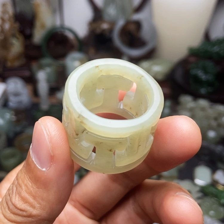 【闪购商品】和田玉(碧玉)颈饰未镶嵌
