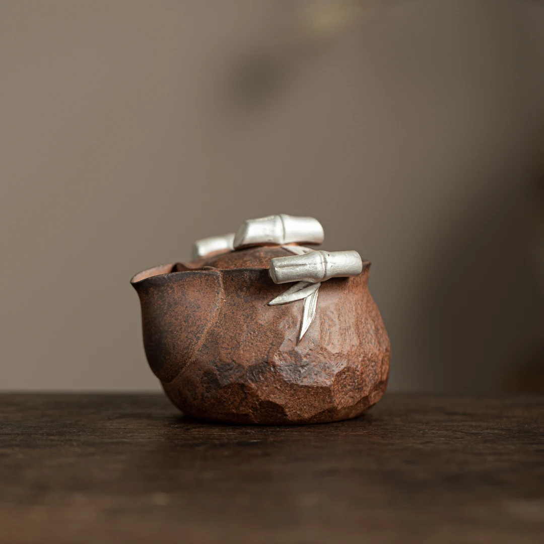 【正版川冶】鎏银竹节手抓壶.06904.中式复古宝瓶茶壶紫砂老岩泥