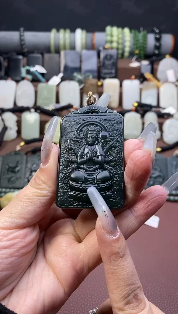 【闪购商品】和田玉颈饰未镶嵌鼠