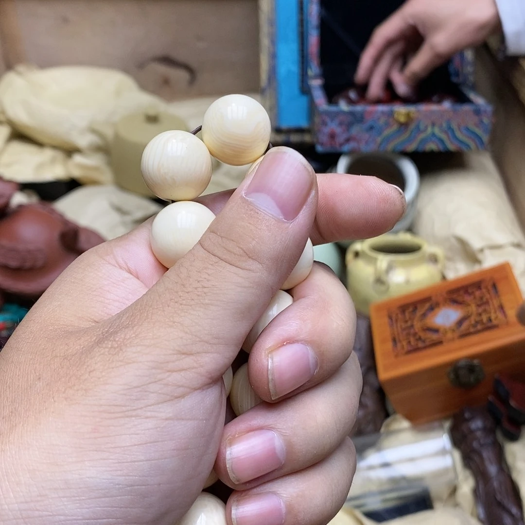 柏香籽/百香籽吊坠萱****咪
