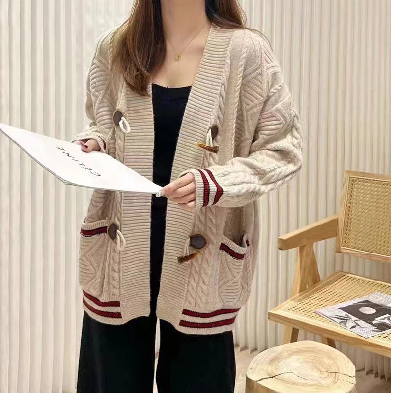2024秋冬爆款开衫牛角扣慵懒风中长款毛衣针织外套加厚上衣