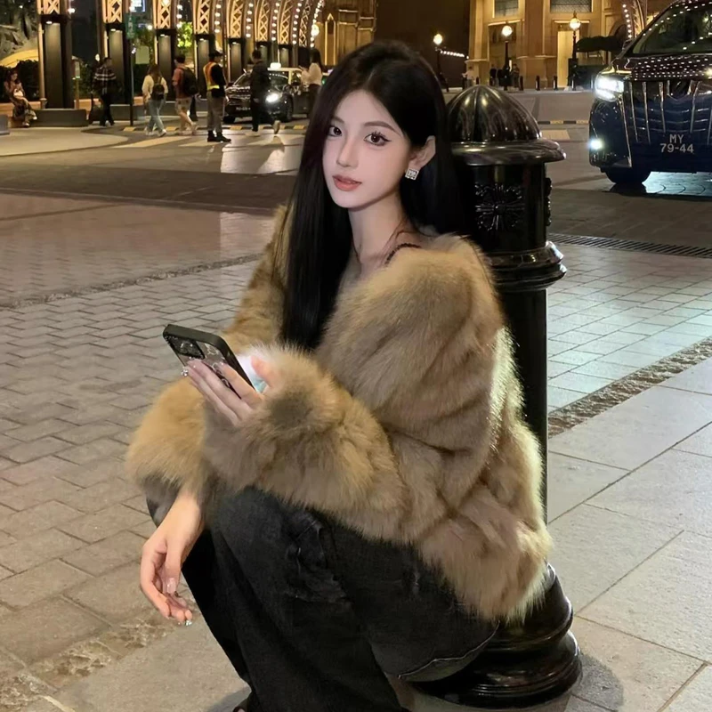 高级感年轻款轻奢气质毛毛外套冬季新款时尚百搭大衣防寒保暖上衣