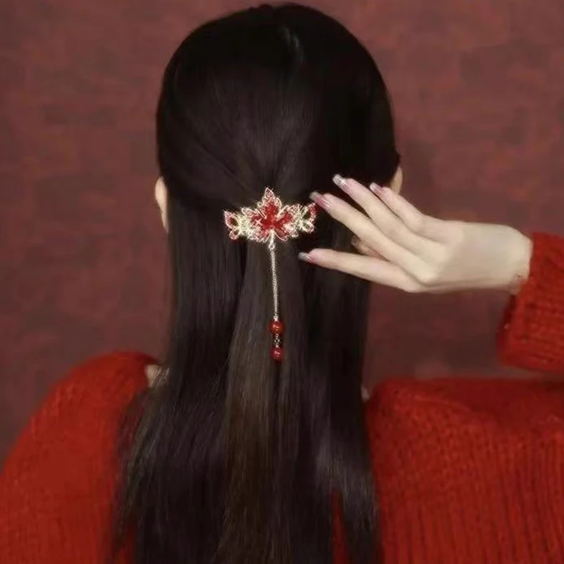 红色枫叶流苏抓夹半扎发马尾夹后脑勺发饰固定神器简约小号鲨鱼夹