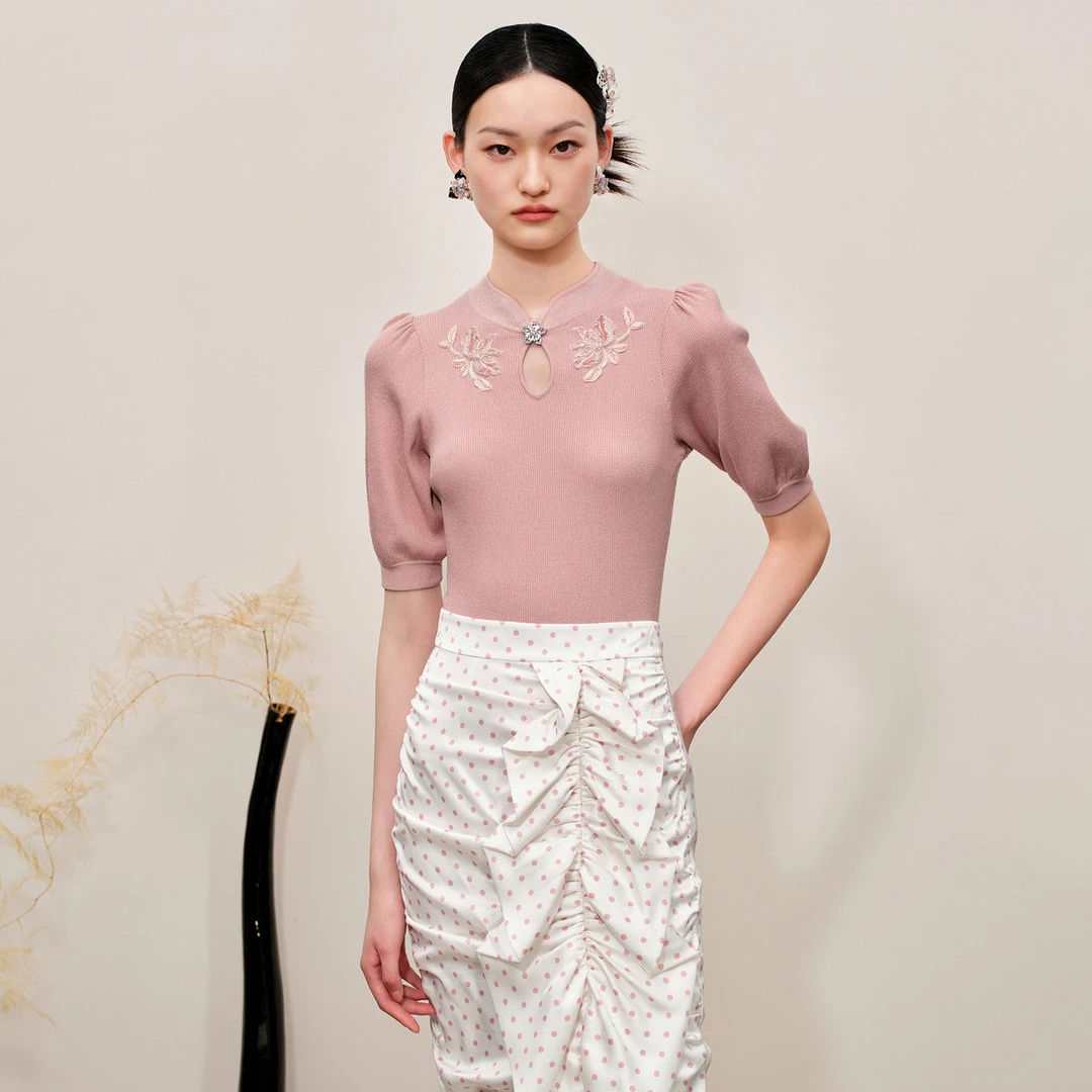 国风新中国盘扣领套头针织修身上衣女