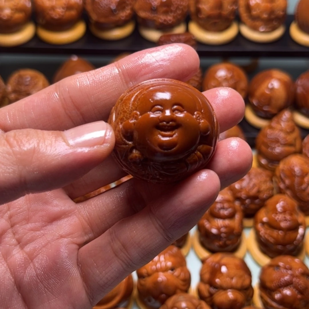 【闪购商品】橄榄核雕沙****总