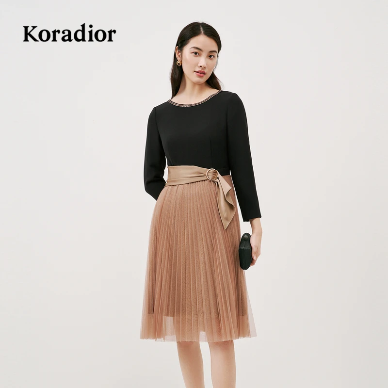 【珂莱蒂尔Koradior】假两件女星空黑奶茶金拼接网纱裙KF06666长袖