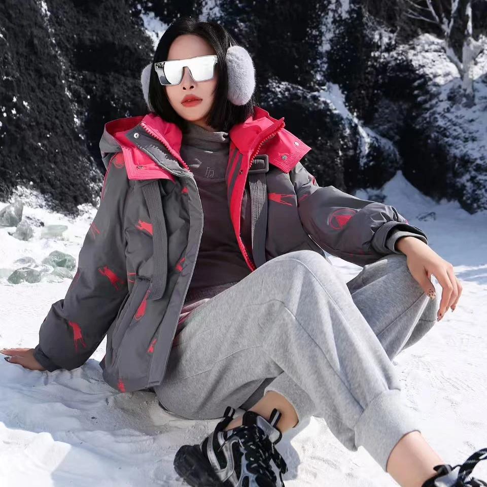 2024冬季时尚短款羽绒服