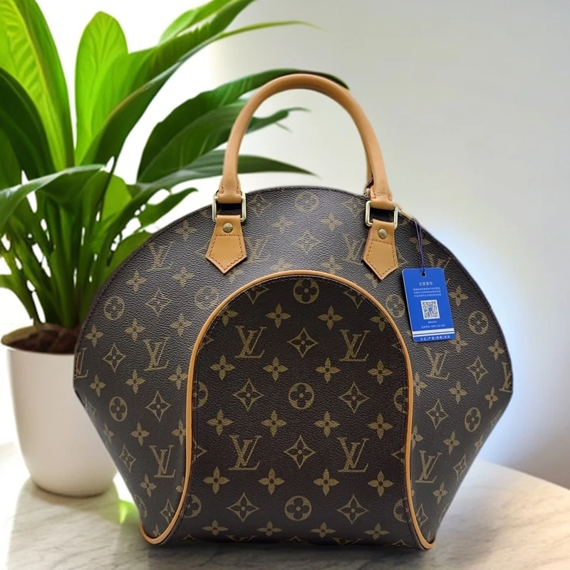 95新 LouisVuitton/路易威登  老花河蚌包 1032 1782