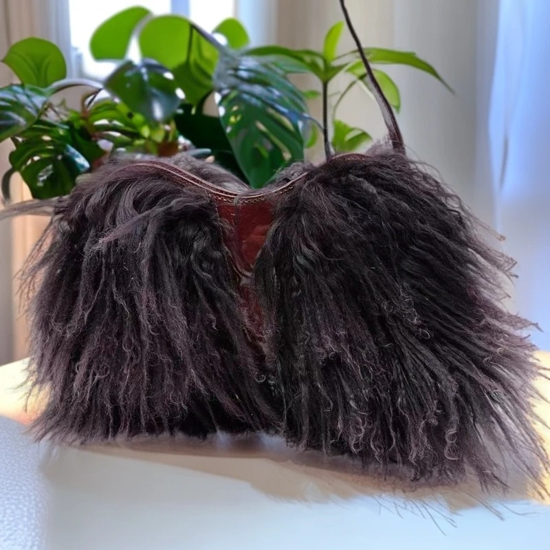 95新 FENDI/芬迪  毛毛单肩包 1032 7008