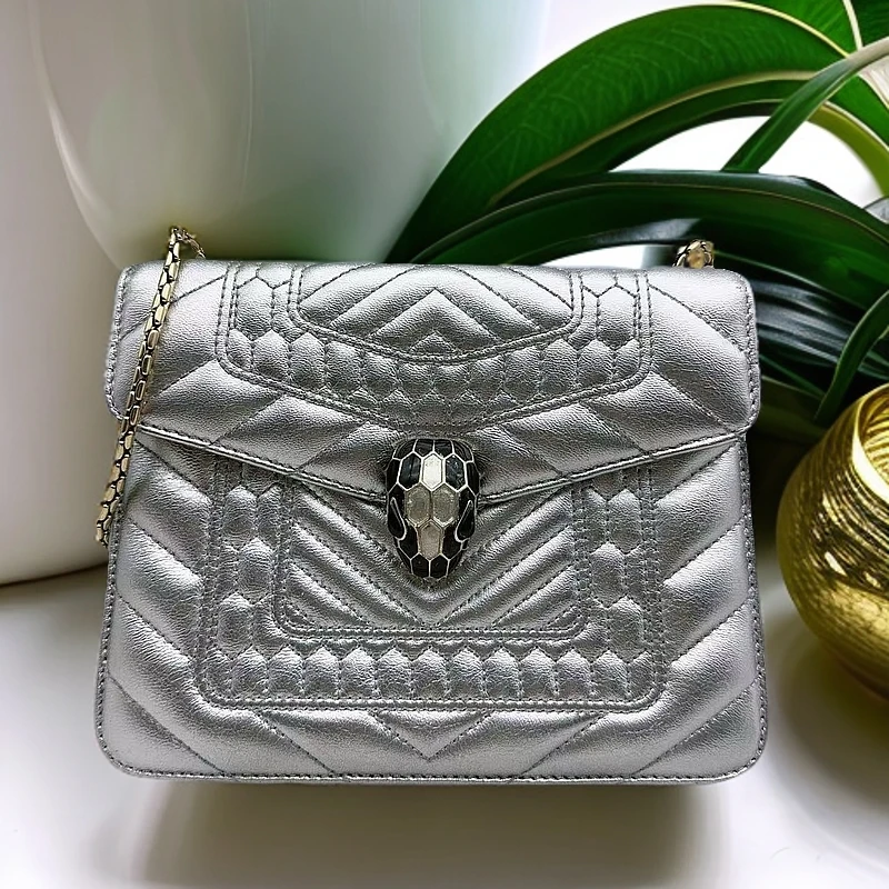 95新 BVLGARI/宝格丽  银色蛇头链条包 1095 3467