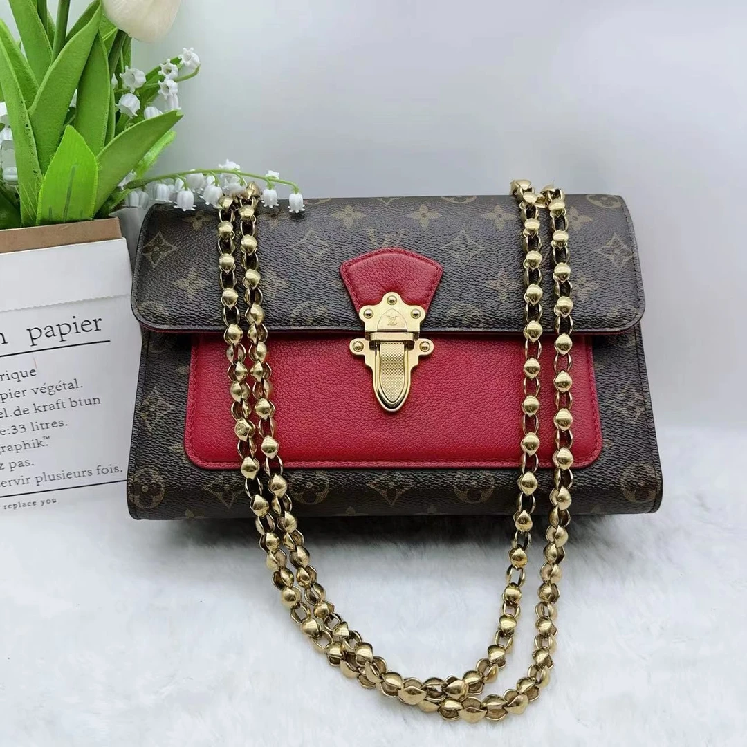 95新 LouisVuitton/路易威登  老花拼红皮维多利亚 896 1344