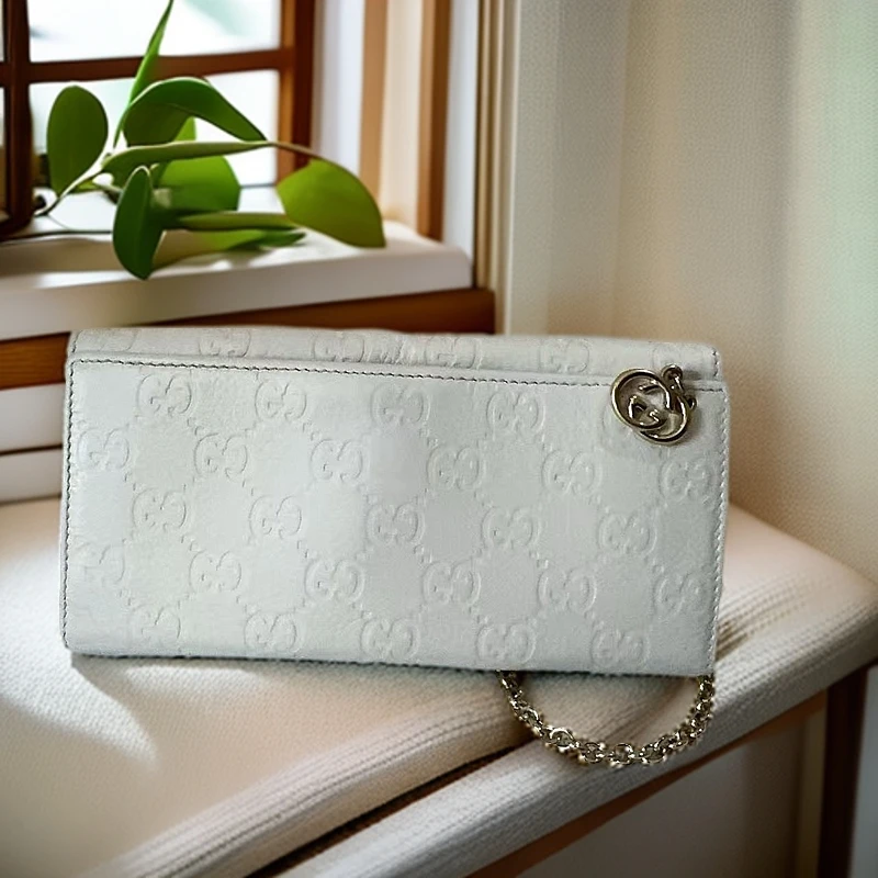 95新 GUCCI/古驰  白色钱包 1107 2024