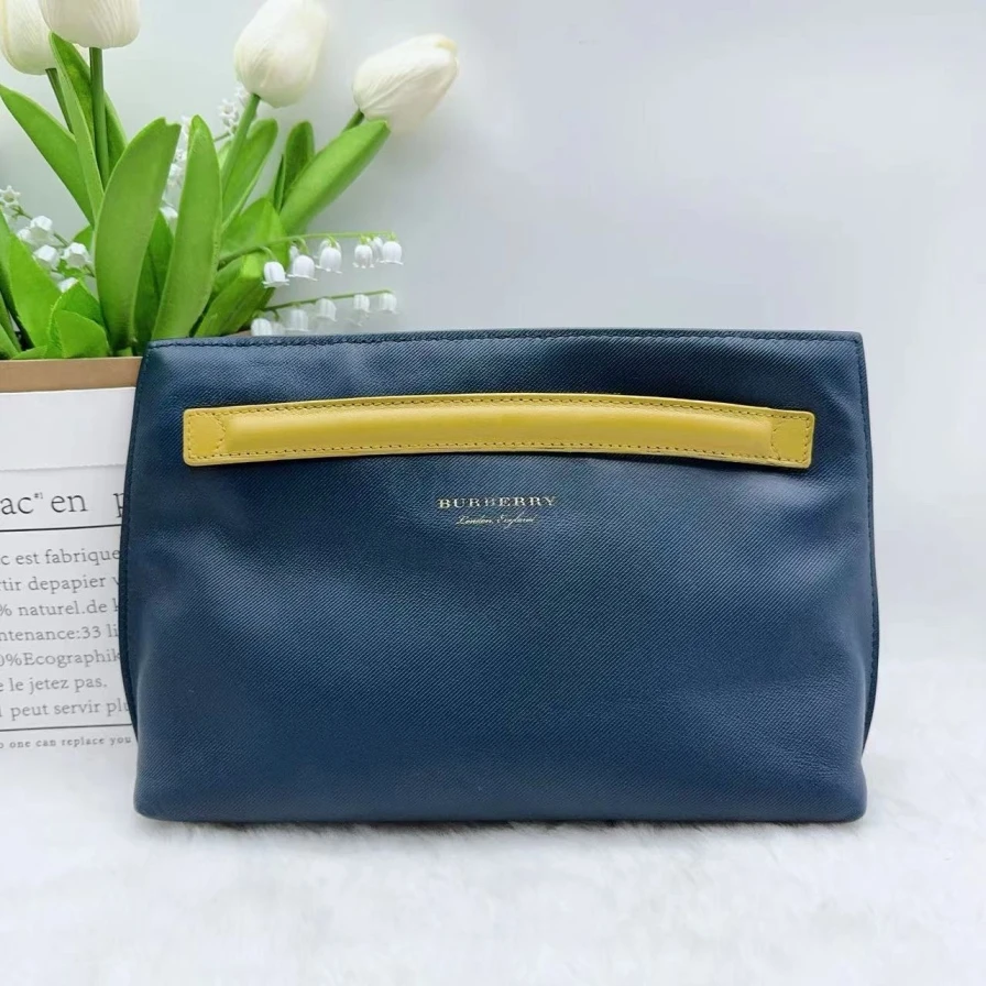 95新 BURBERRY/博柏利 蓝色手拿包 899 1260