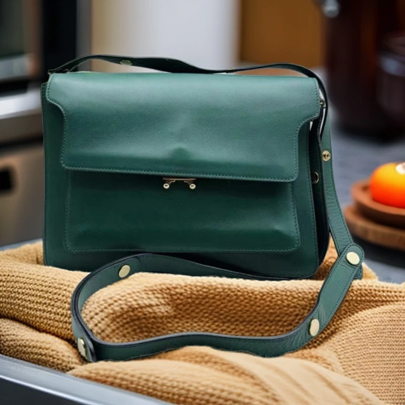95新    Marni 玛尼 绿色风琴包 912 5633